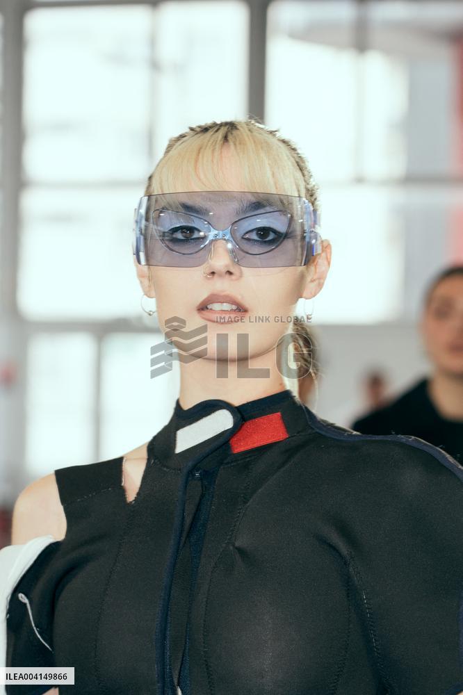 PFW - Ottolinger Front Row