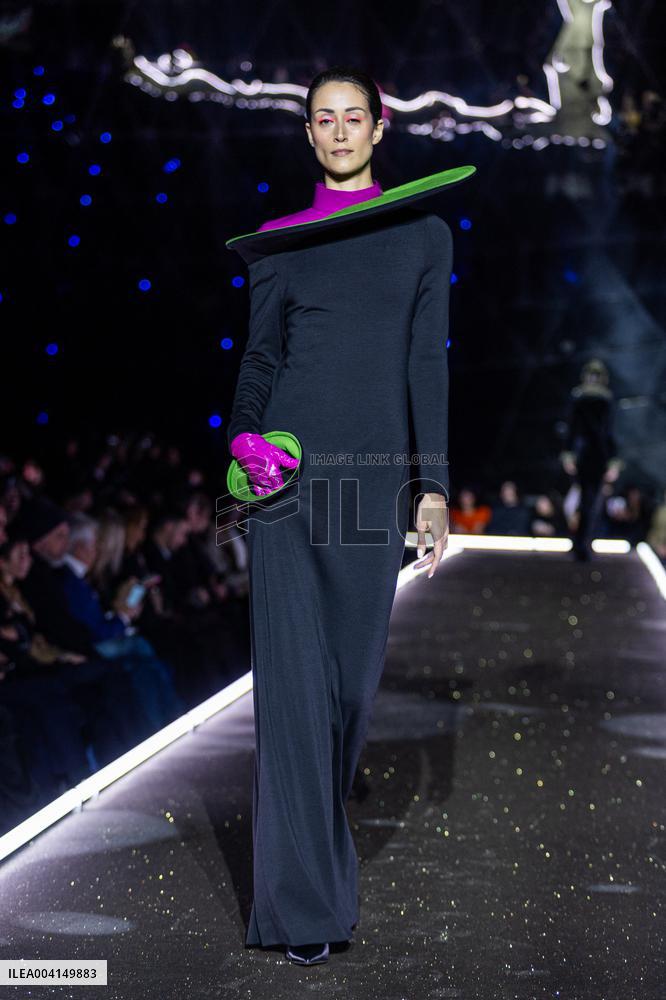 PFW - Pierre Cardin Runway