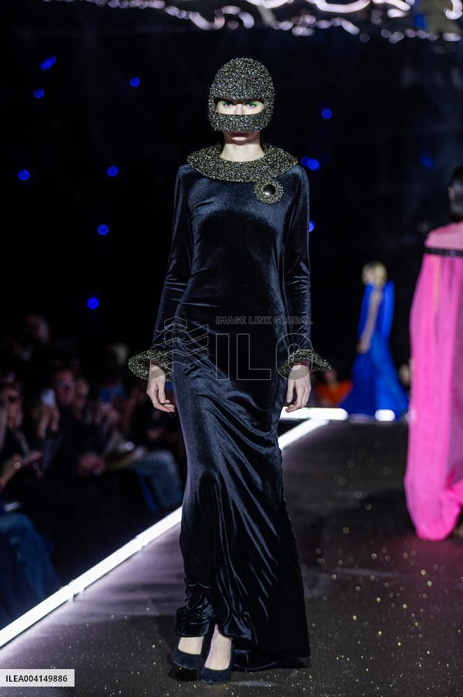 PFW - Pierre Cardin Runway
