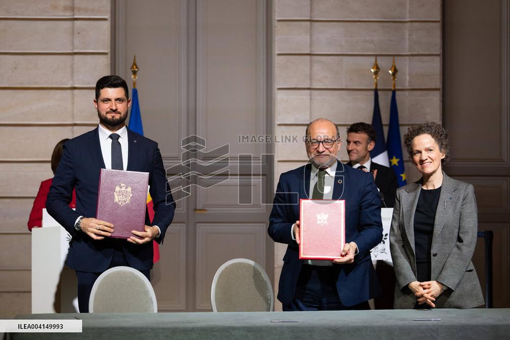 President Macron And President Of Moldova Sandu Press Conference - Paris