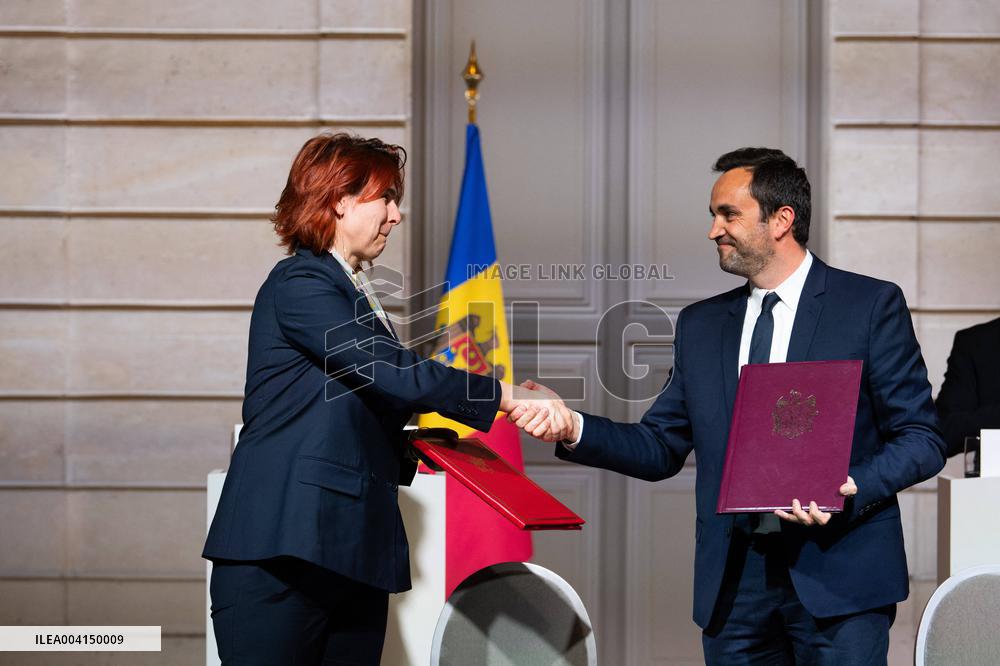 President Macron And President Of Moldova Sandu Press Conference - Paris
