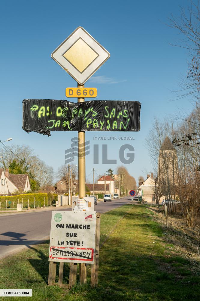 Schiever Splits From Auchan: 15 Stores Reopen Under Cooperative U