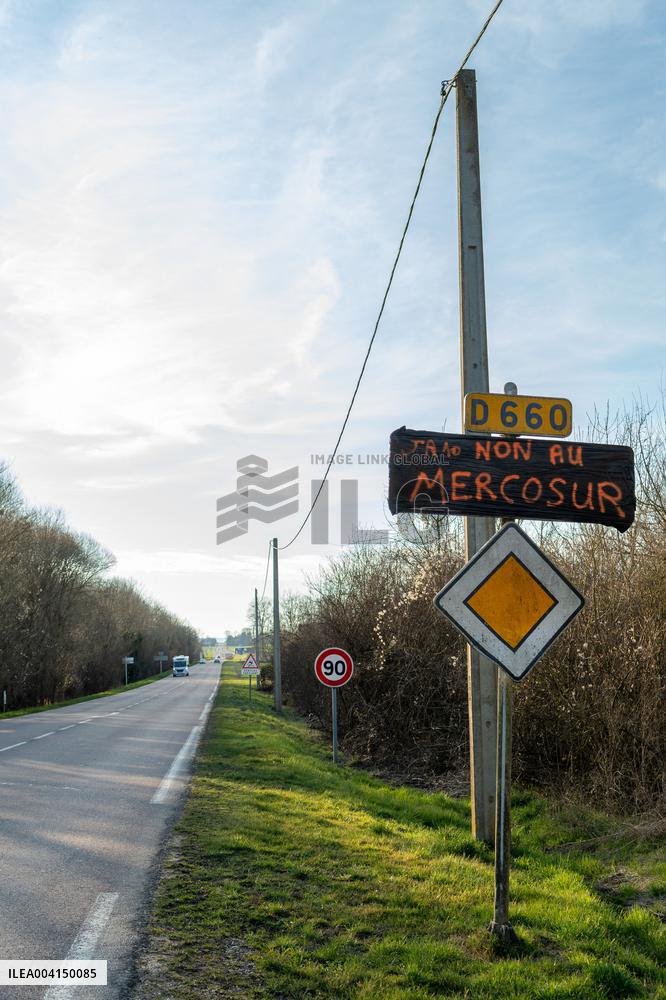 Schiever Splits From Auchan: 15 Stores Reopen Under Cooperative U