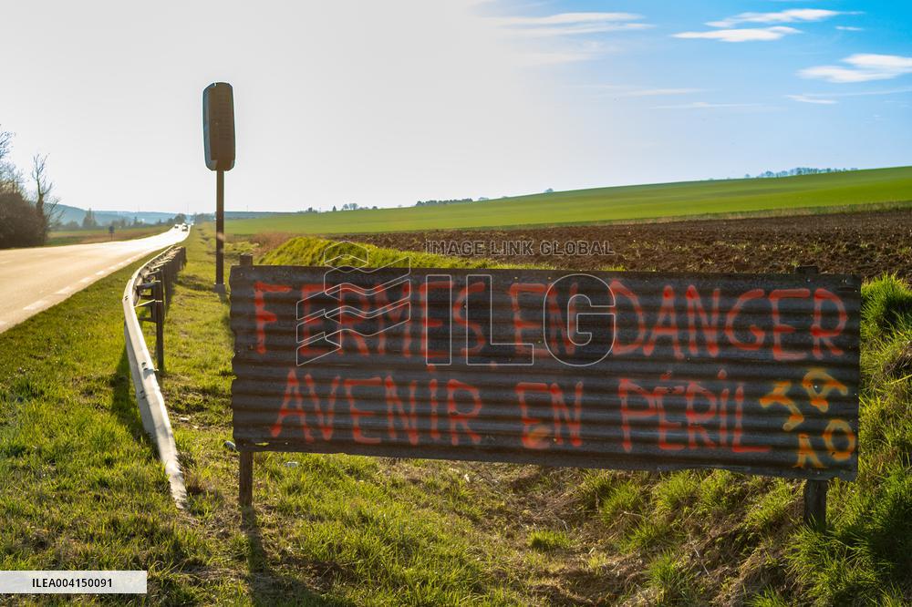 Schiever Splits From Auchan: 15 Stores Reopen Under Cooperative U