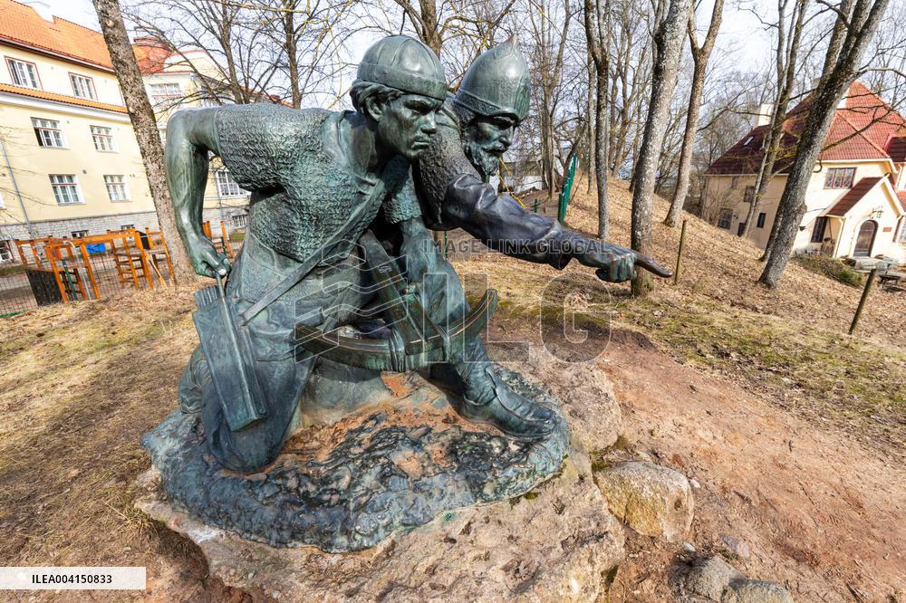 Vyachko and Meelis defending Tartu