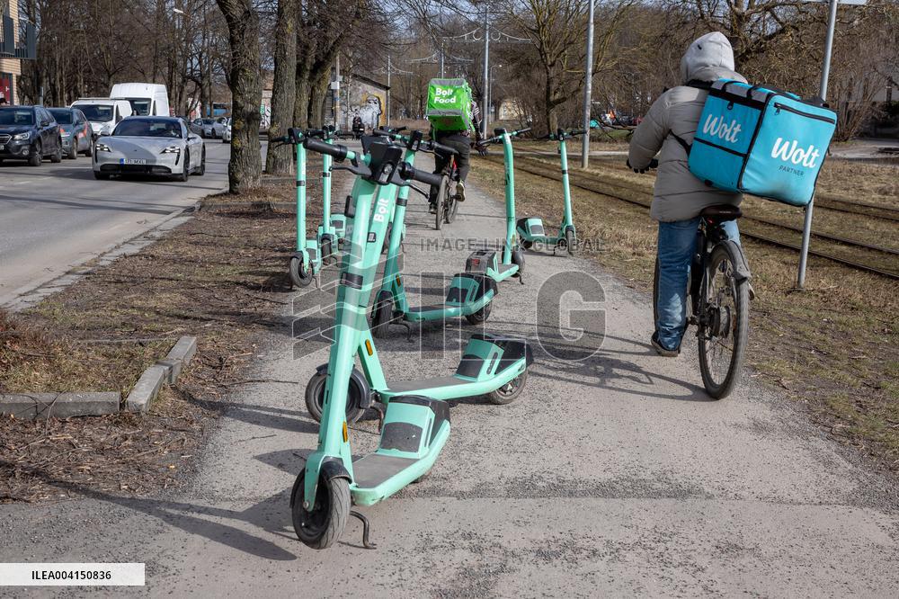 Anarchy of rental electric scooters