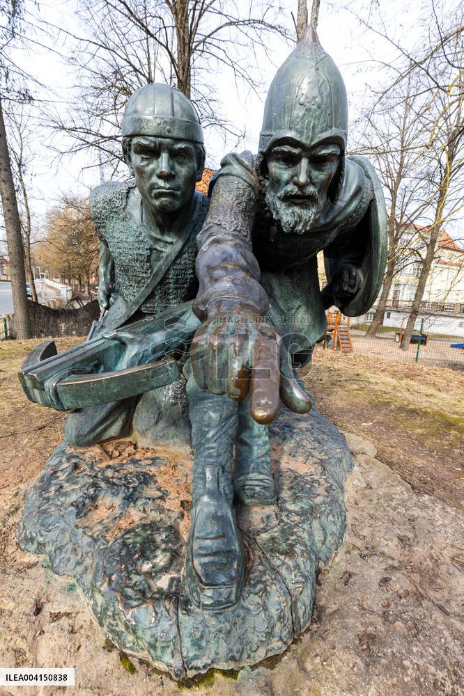 Vyachko and Meelis defending Tartu