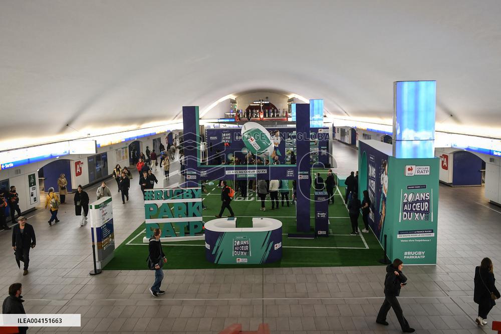 Rugby Park at Auber subway station in Paris - FA