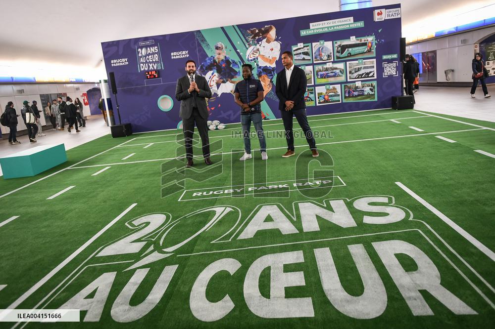 Rugby Park at Auber subway station in Paris - FA