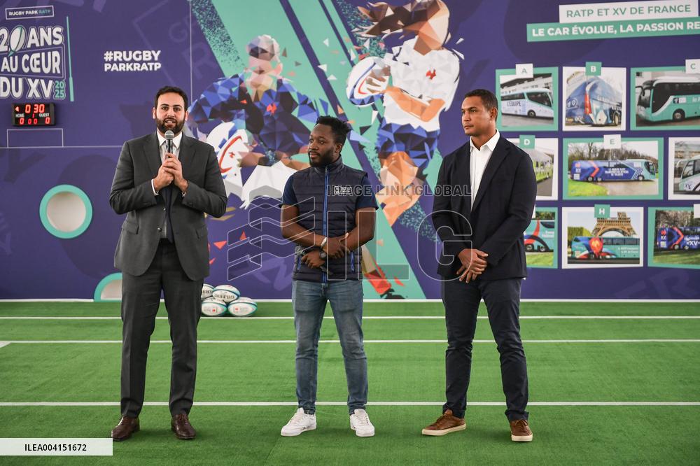 Rugby Park at Auber subway station in Paris - FA