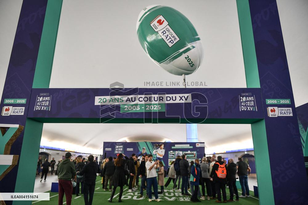 Rugby Park at Auber subway station in Paris - FA