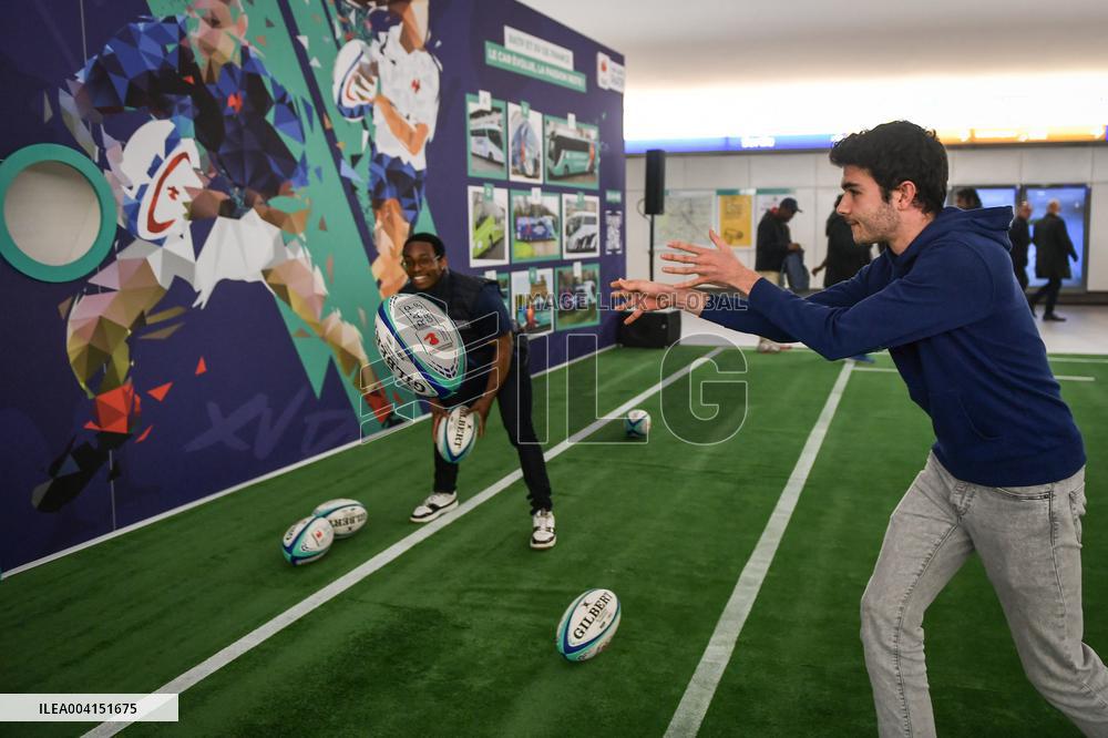 Rugby Park at Auber subway station in Paris - FA