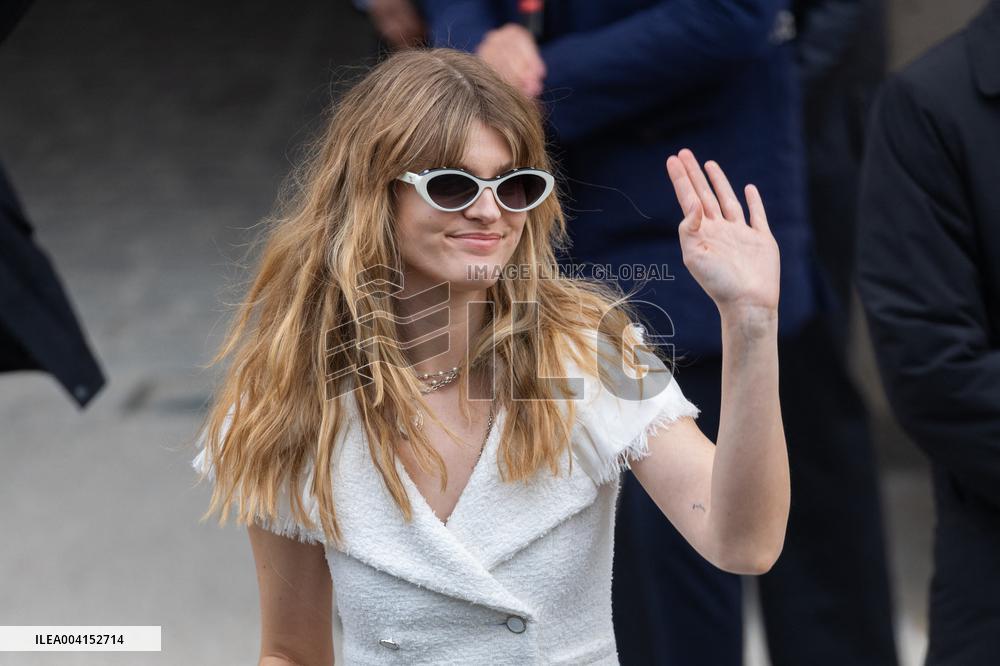 PFW - Chanel  PAP - Arrivals NB