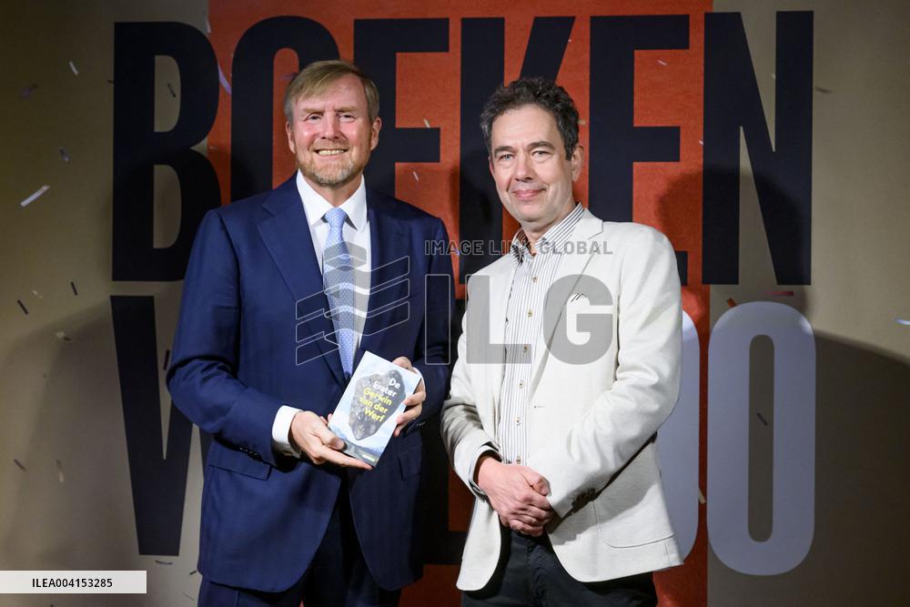King Willem-Alexander Attends The Opening Of Book Week - The Hague