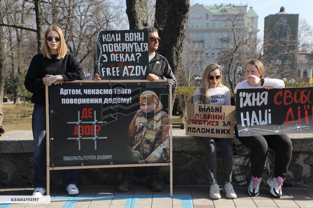 Weekly rally in support of Ukrainian POWs in Kyiv