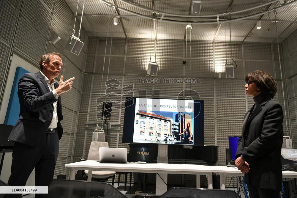 Rachida Dati visits Institute for Music Research and Coordination in Paris FA