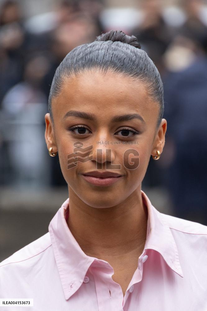 PFW - Miu Miu PAP - Arrivals NB