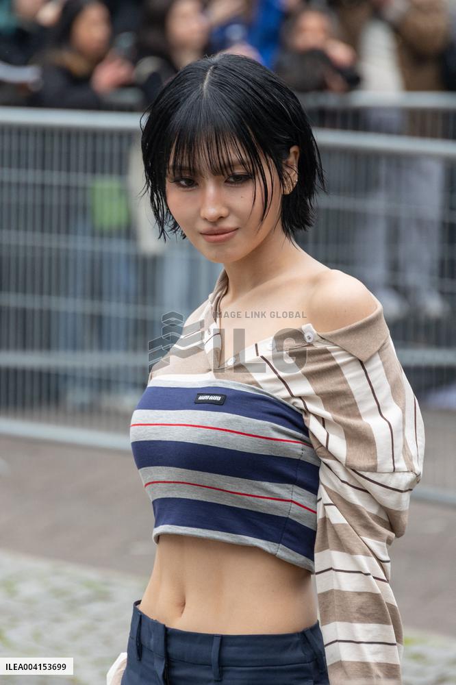 PFW - Miu Miu PAP - Arrivals NB