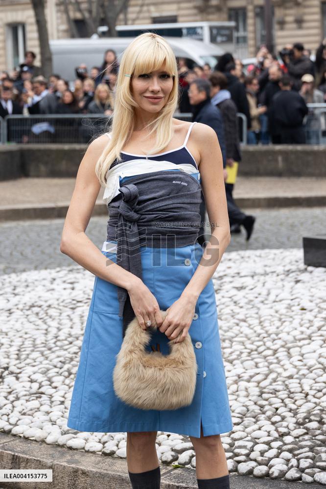 PFW - Miu Miu PAP - Arrivals NB