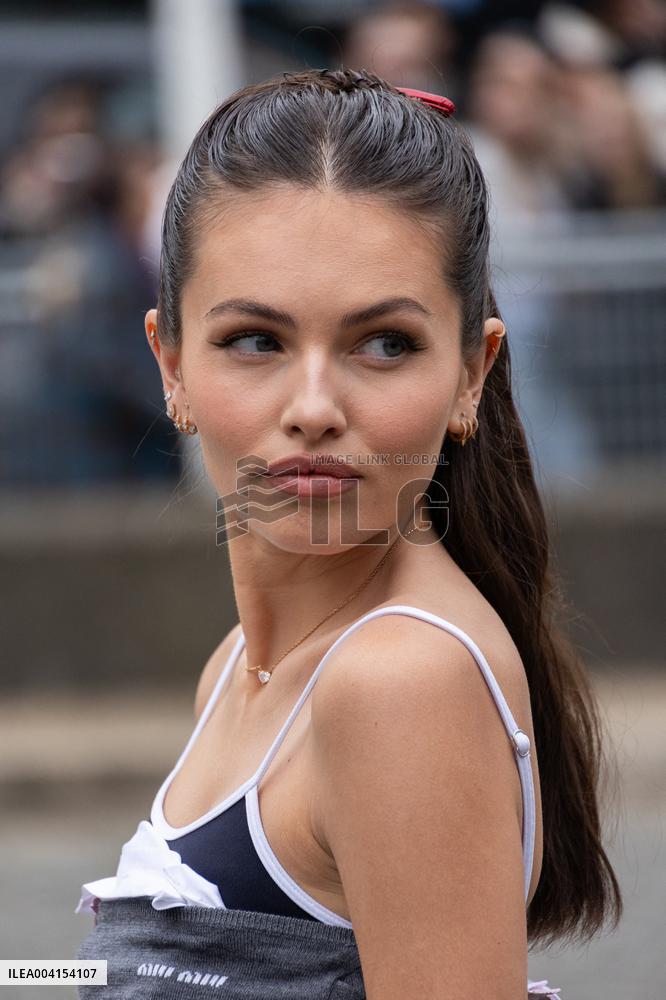 PFW - Miu Miu PAP - Arrivals NB