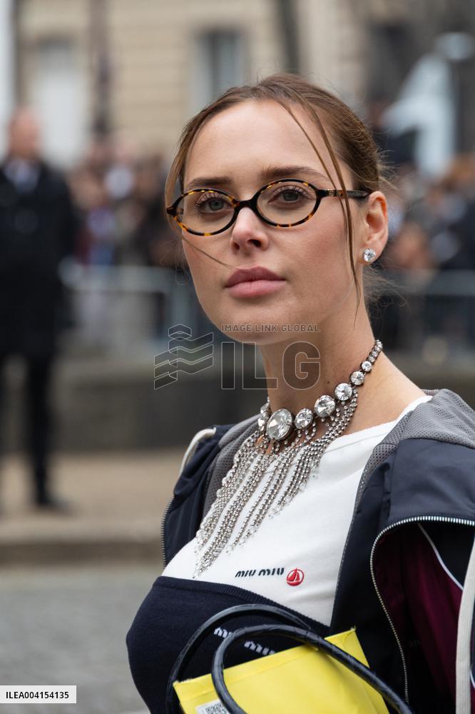 PFW - Miu Miu PAP - Arrivals NB