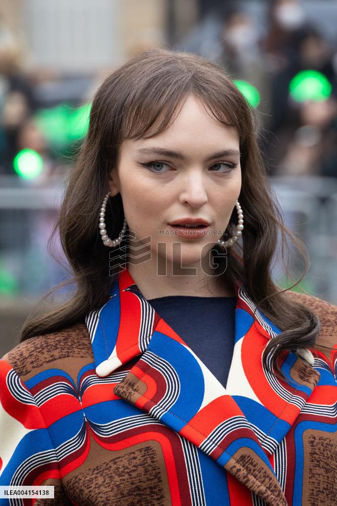 PFW - Miu Miu PAP - Arrivals NB