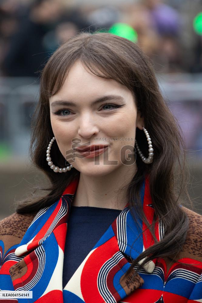 PFW - Miu Miu PAP - Arrivals NB