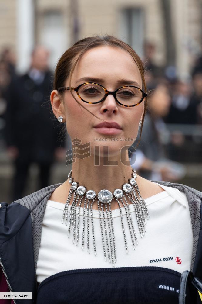 PFW - Miu Miu PAP - Arrivals NB
