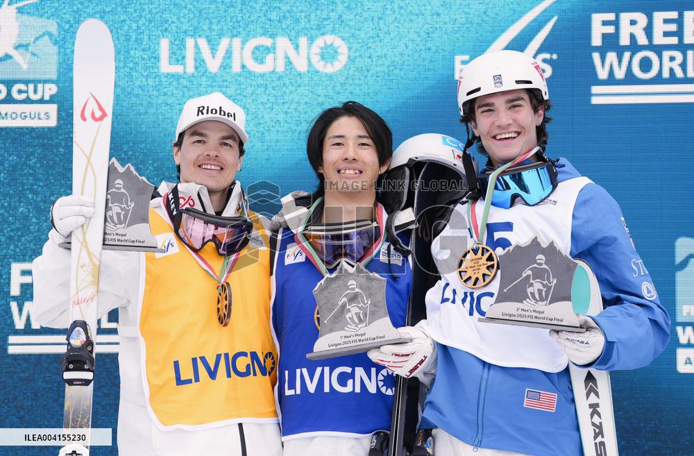 Freestyle skiing: Moguls World Cup
