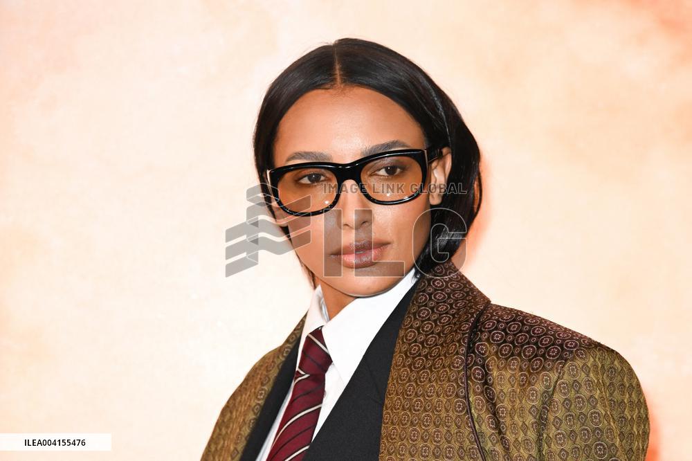 PFW Yves Saint Laurent Photocall