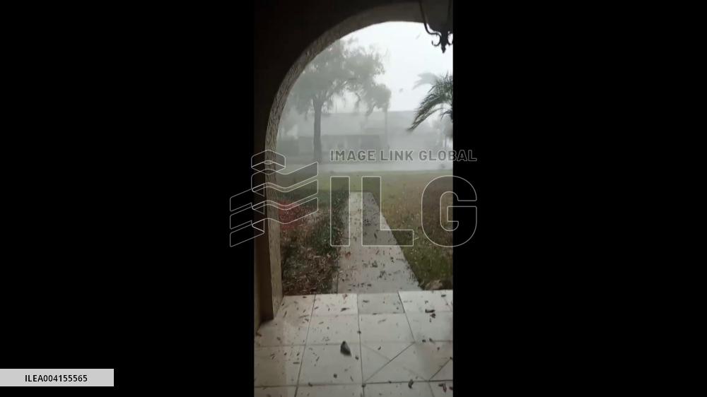 US: EF-2 Tornado Touches Down in Central Florida, Destroying Homes 2