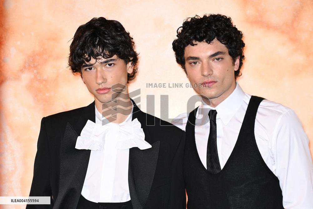 PFW Yves Saint Laurent Photocall