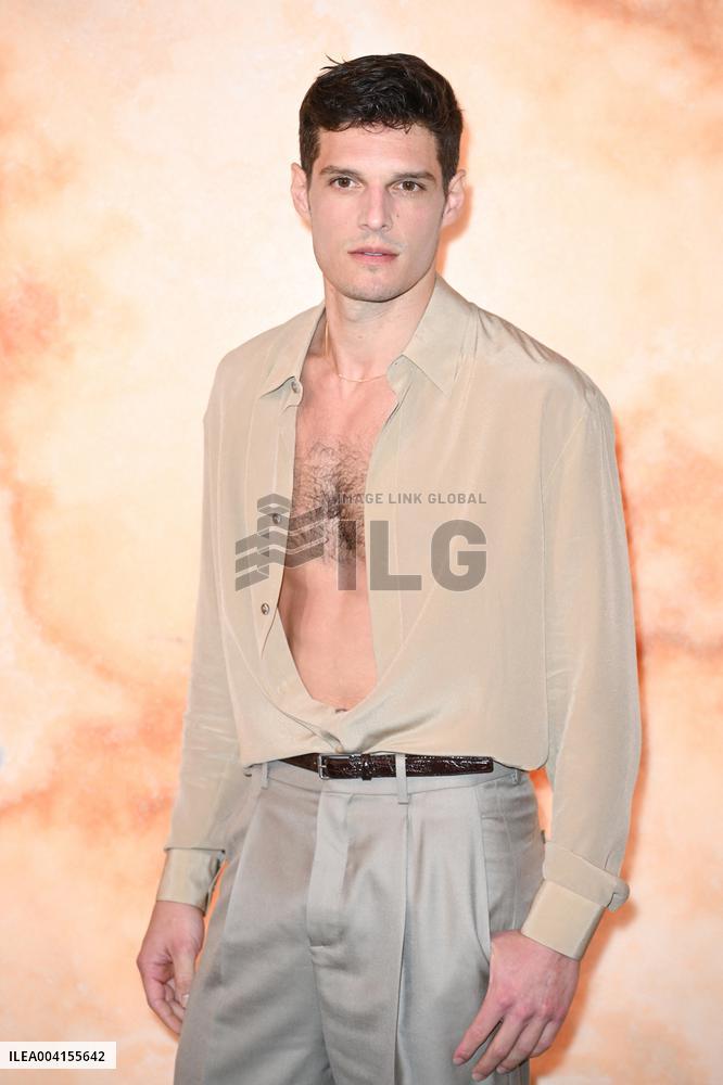 PFW Yves Saint Laurent Photocall