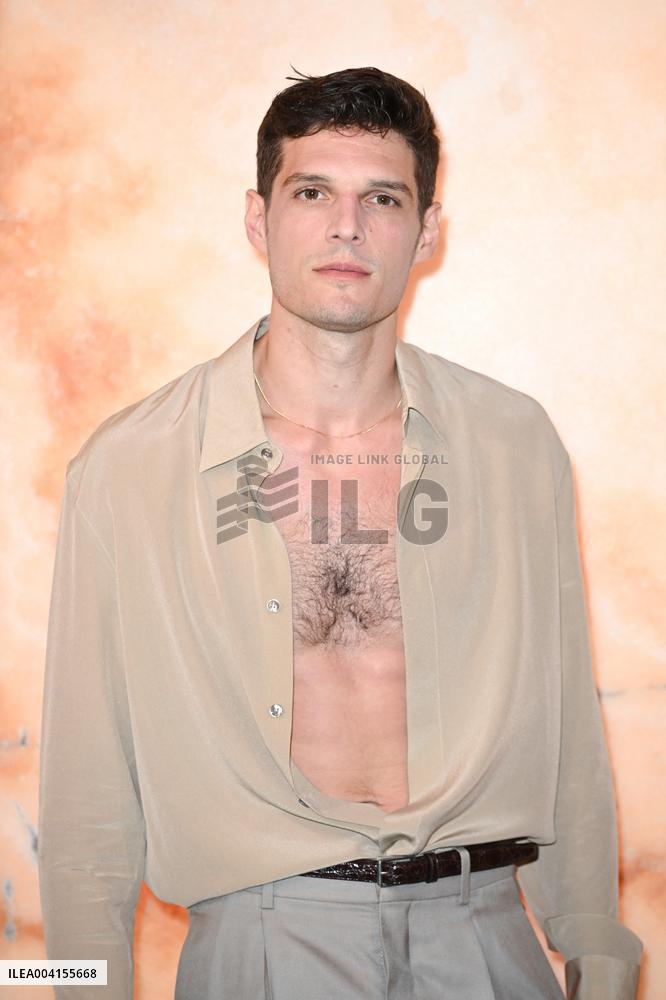 PFW Yves Saint Laurent Photocall