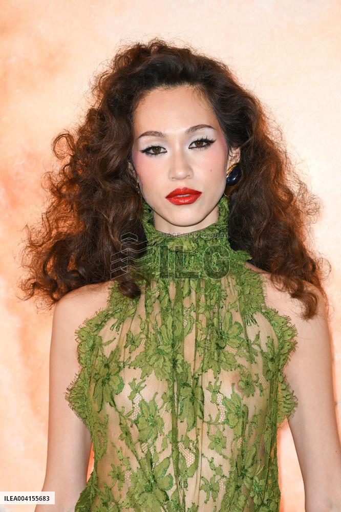 PFW Yves Saint Laurent Photocall