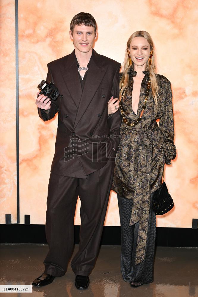 PFW Yves Saint Laurent Photocall