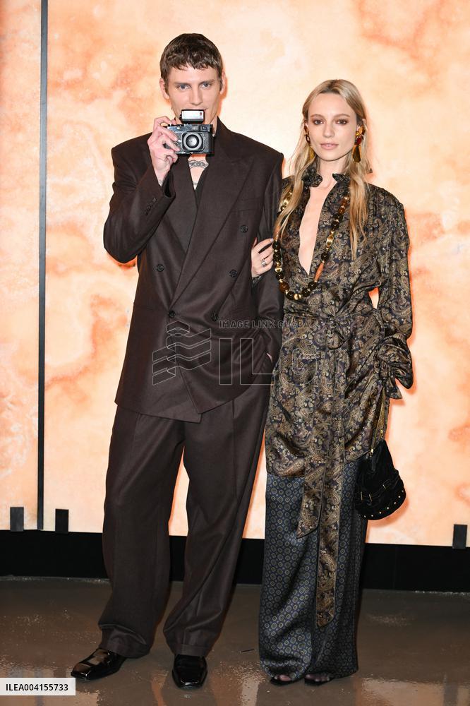 PFW Yves Saint Laurent Photocall