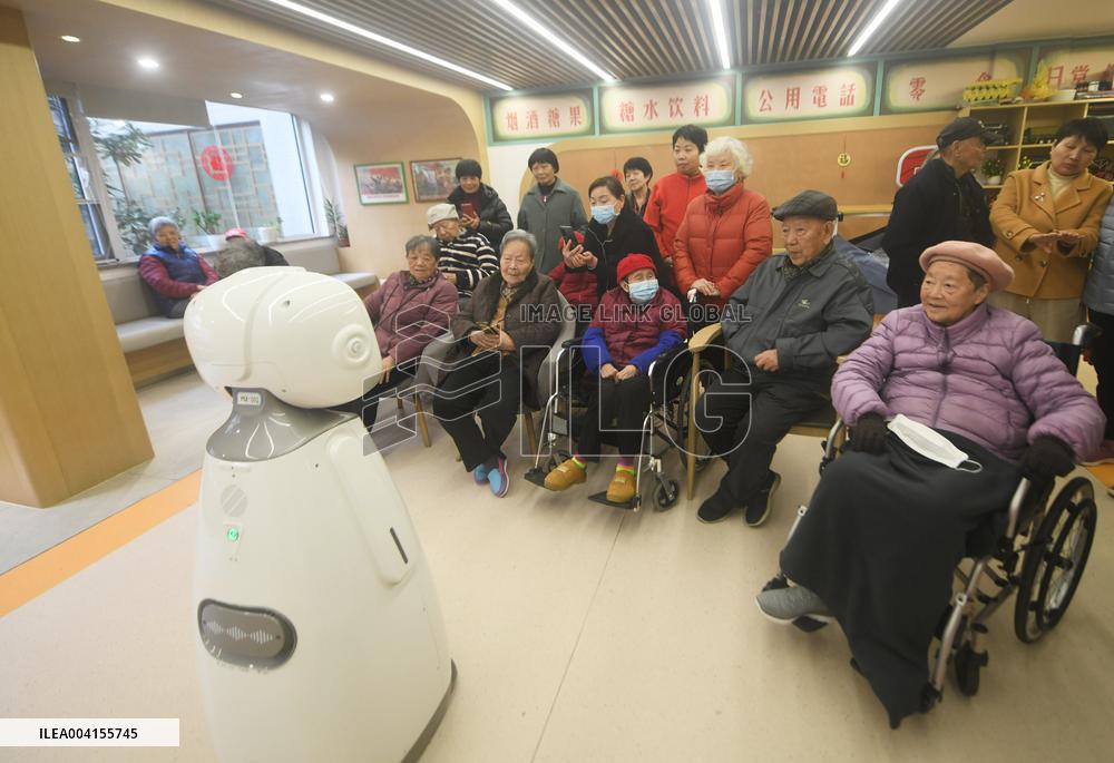 AI Large Model Elderly Care Robot in Hangzhou