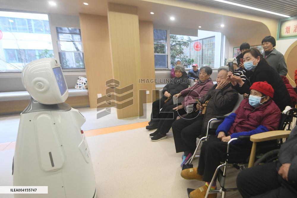 AI Large Model Elderly Care Robot in Hangzhou