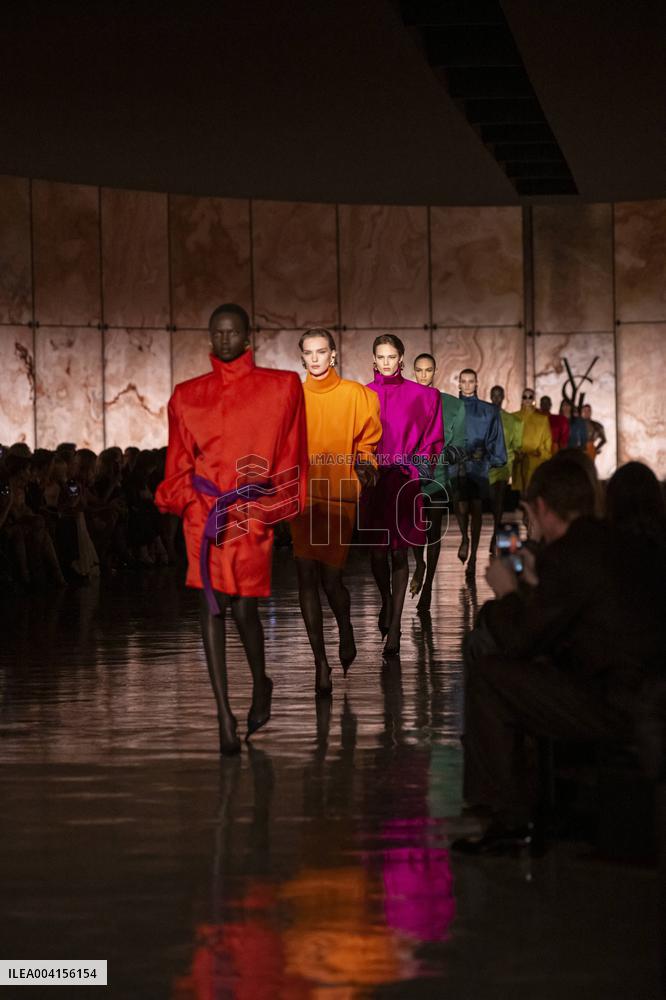 PFW - Saint Laurent Runway