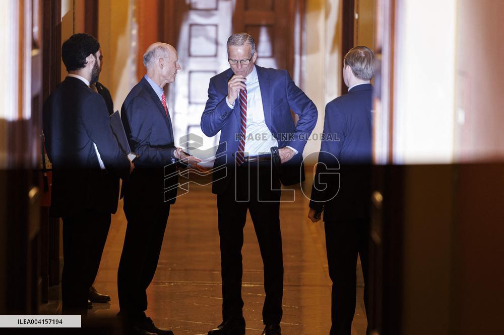 Senators Arrive at Capitol Building - Washington