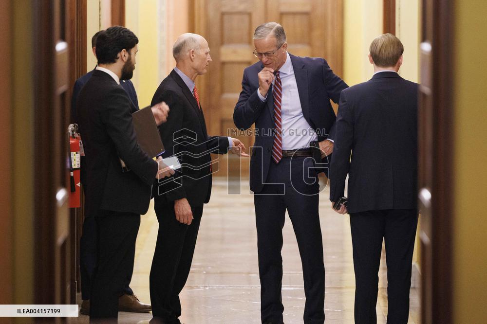 Senators Arrive at Capitol Building - Washington