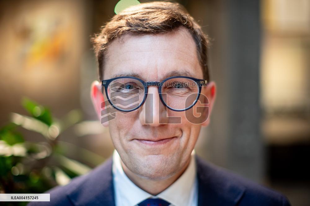 Government crisis in Estonia.