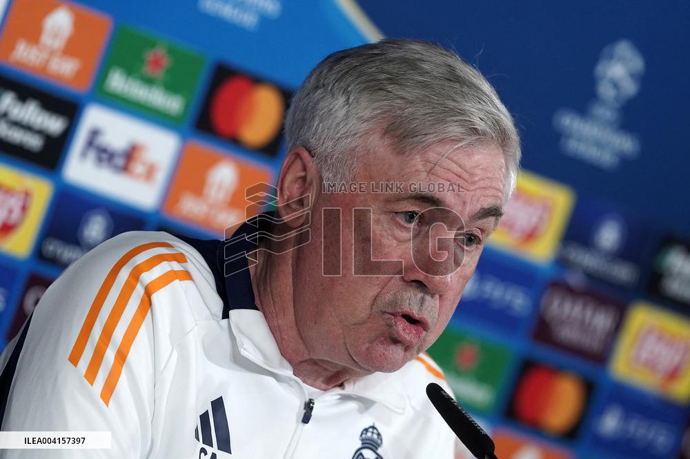 Real Madrid Press Conference - Madrid