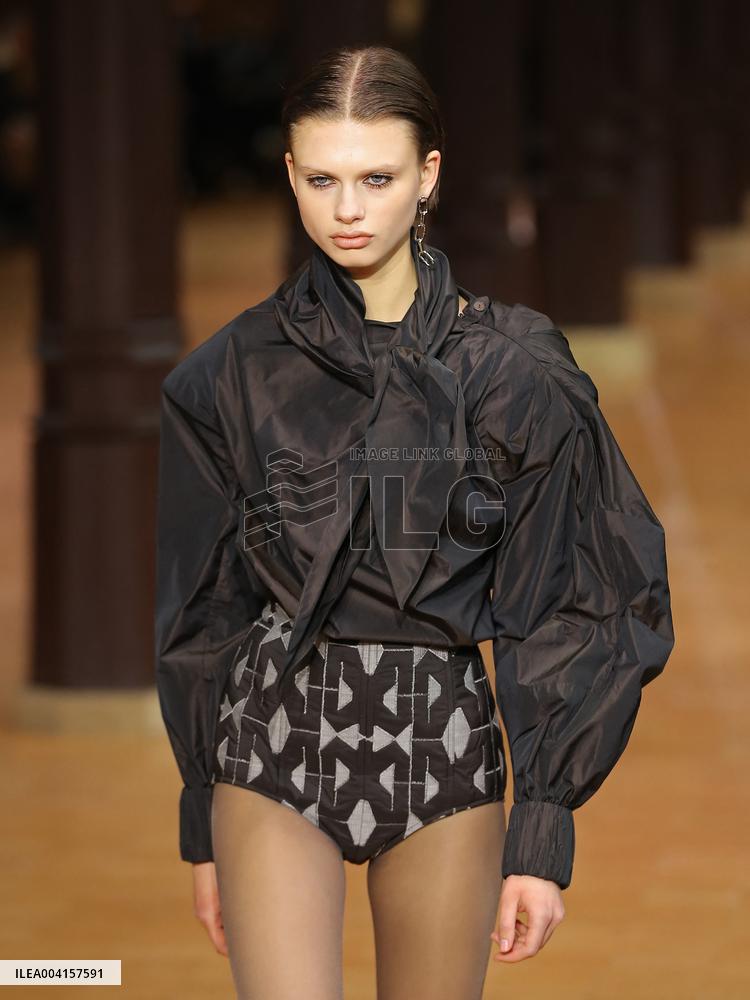 PFW - Veronique Leroy Runway