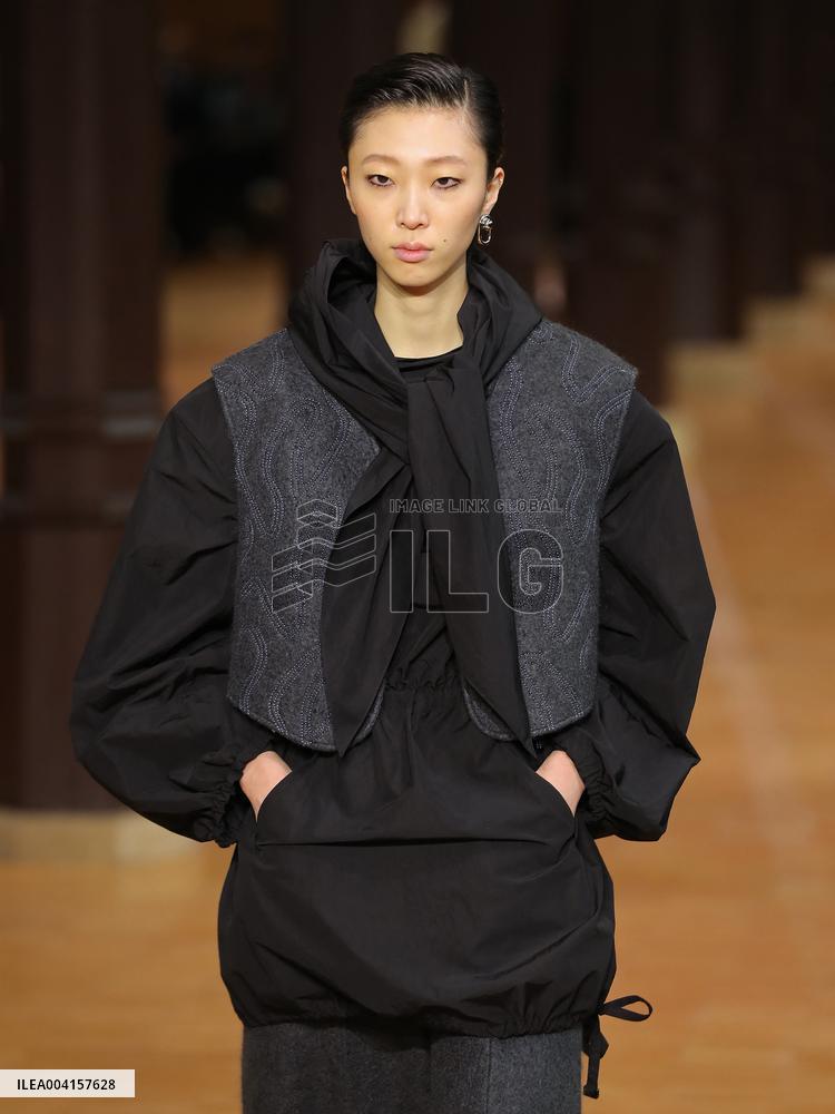 PFW - Veronique Leroy Runway