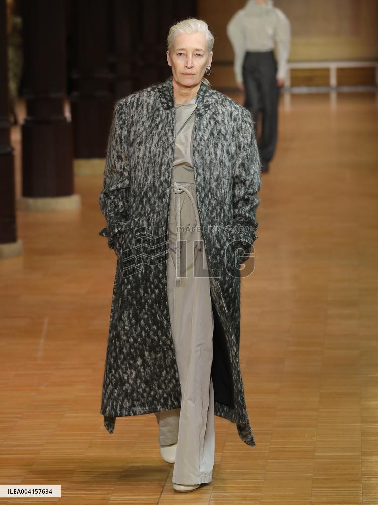 PFW - Veronique Leroy Runway