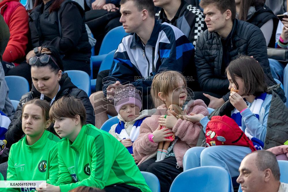 Dynamo and Zorya play to 2-2 draw in Ukrainian Premier League match in Kyiv