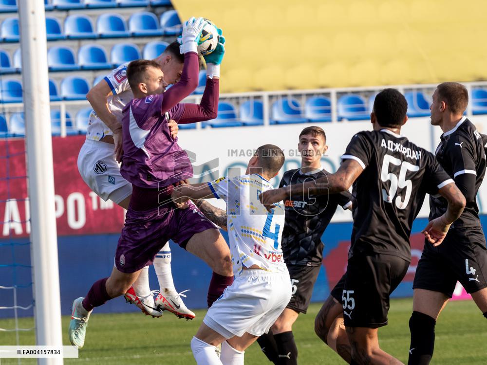 Dynamo and Zorya play to 2-2 draw in Ukrainian Premier League match in Kyiv