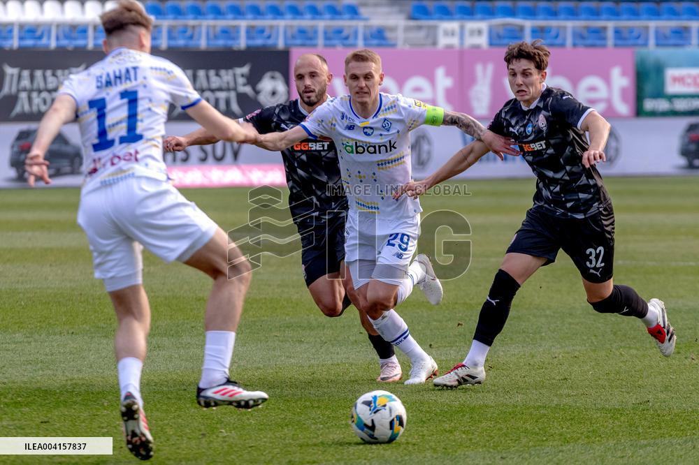 Dynamo and Zorya play to 2-2 draw in Ukrainian Premier League match in Kyiv